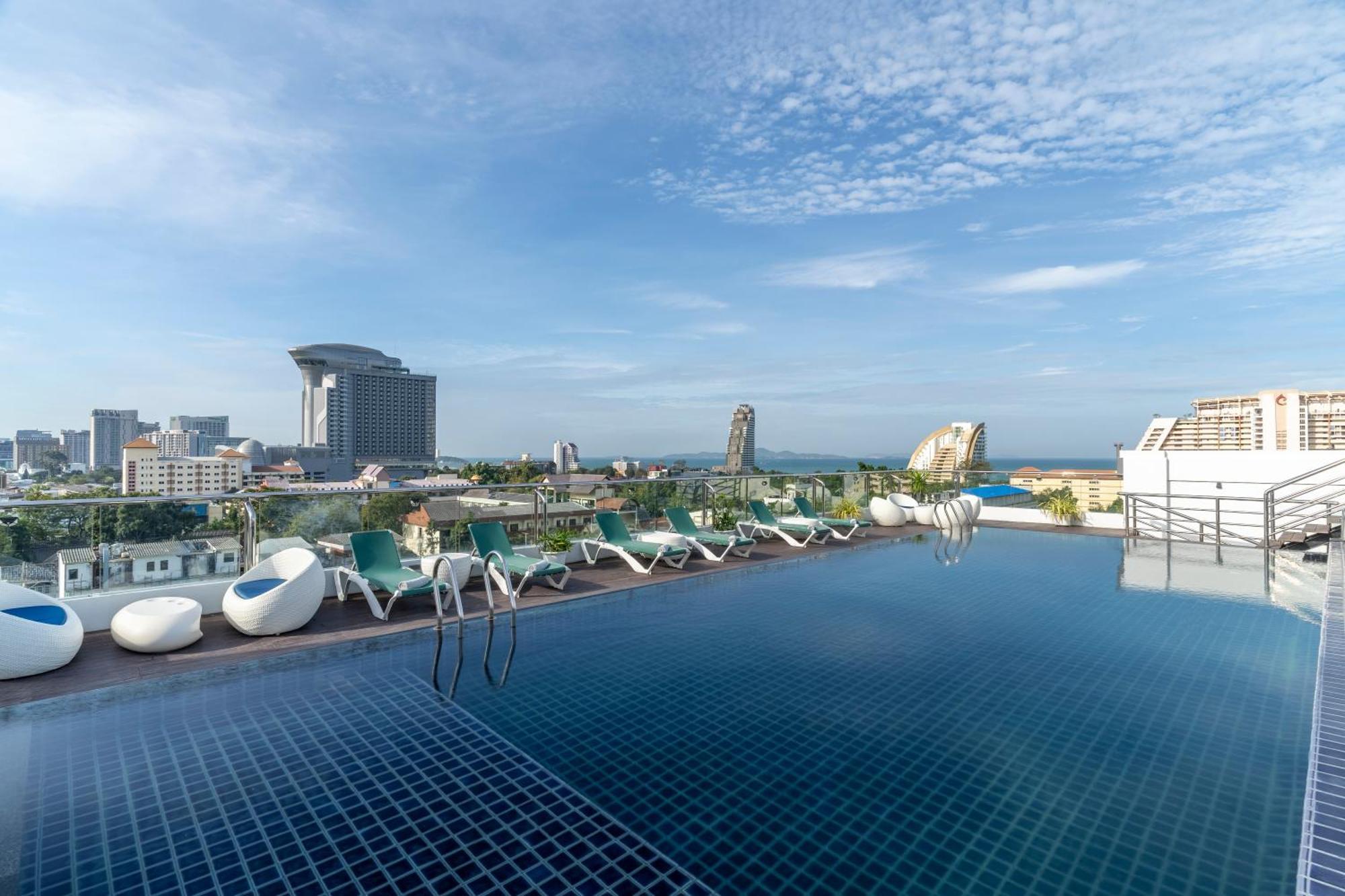 Blue Boat Hotel Jc Pattaya Eksteriør bilde